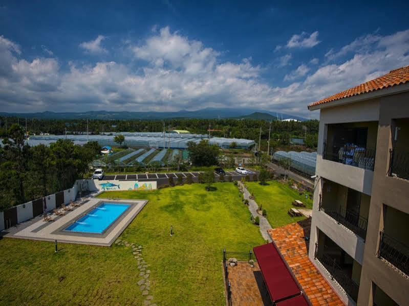Famille Spa Resort Seogwipo Luaran gambar