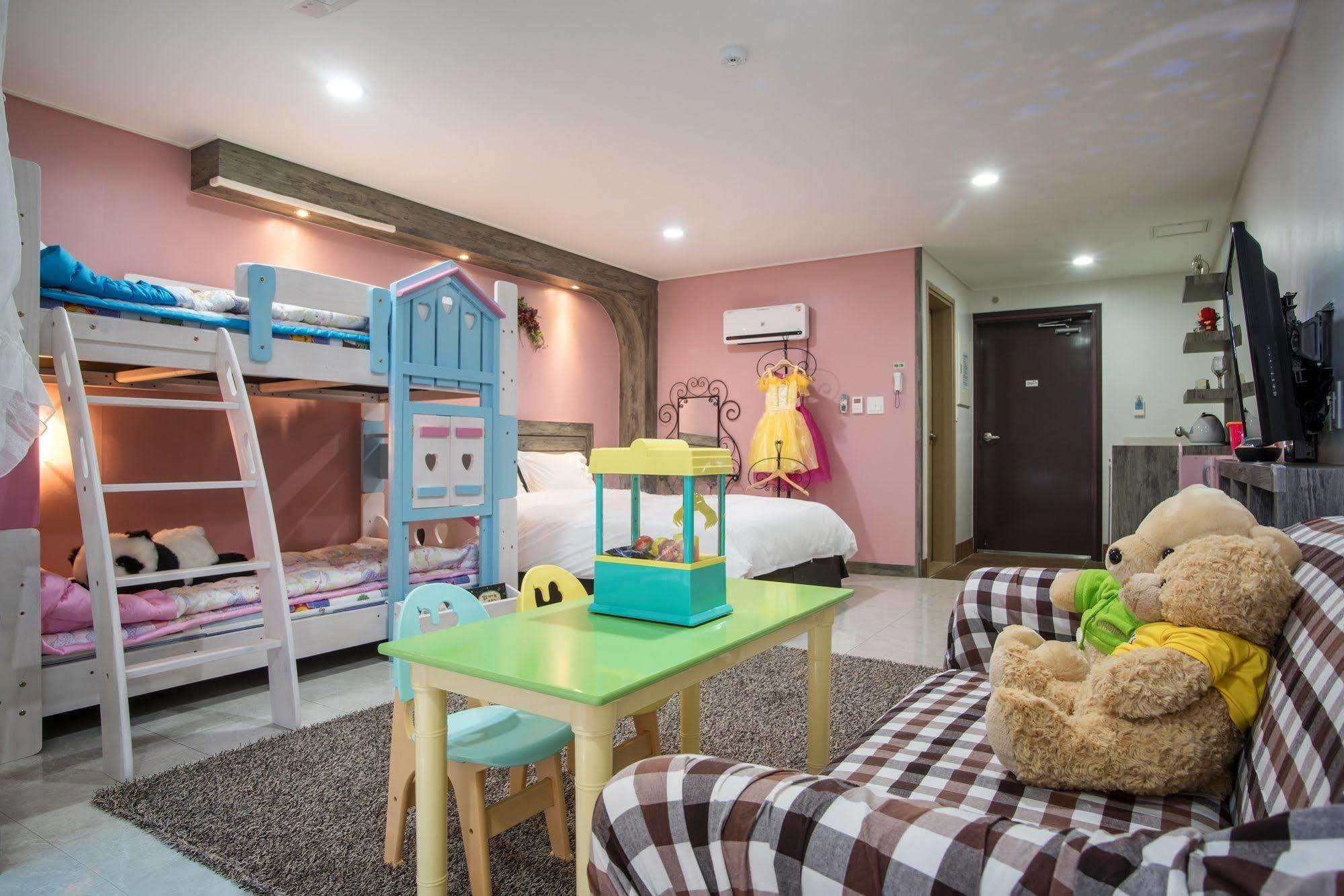 Famille Spa Resort Seogwipo Luaran gambar