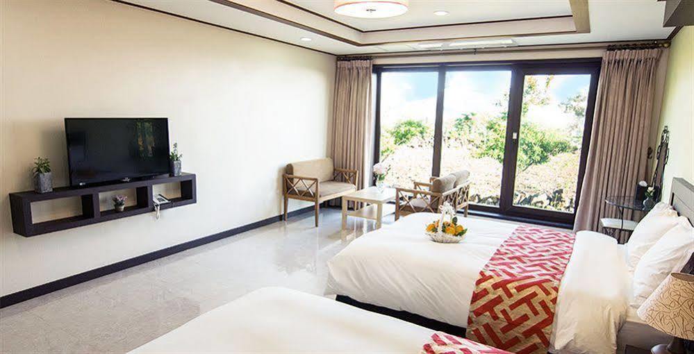 Famille Spa Resort Seogwipo Luaran gambar