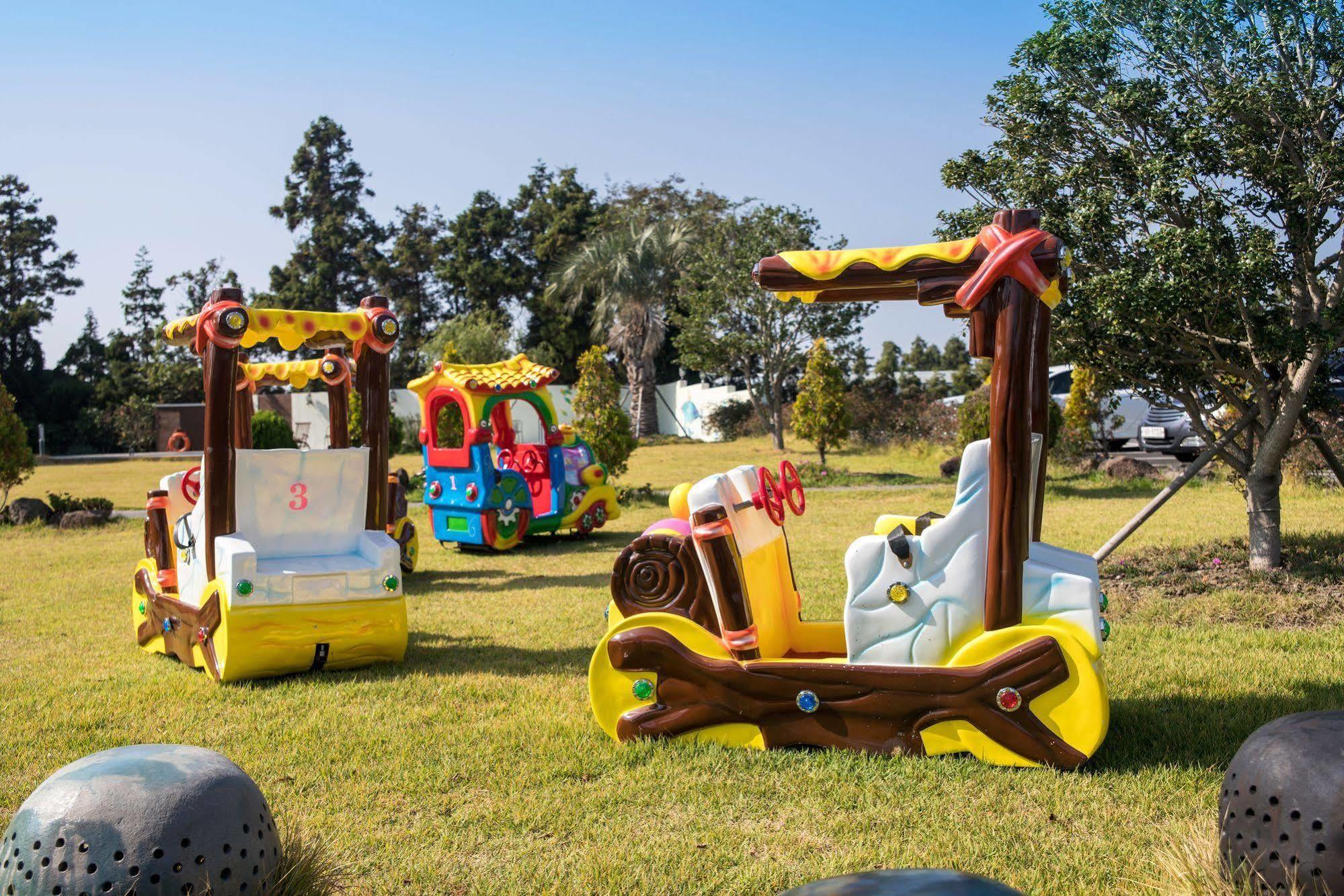 Famille Spa Resort Seogwipo Luaran gambar