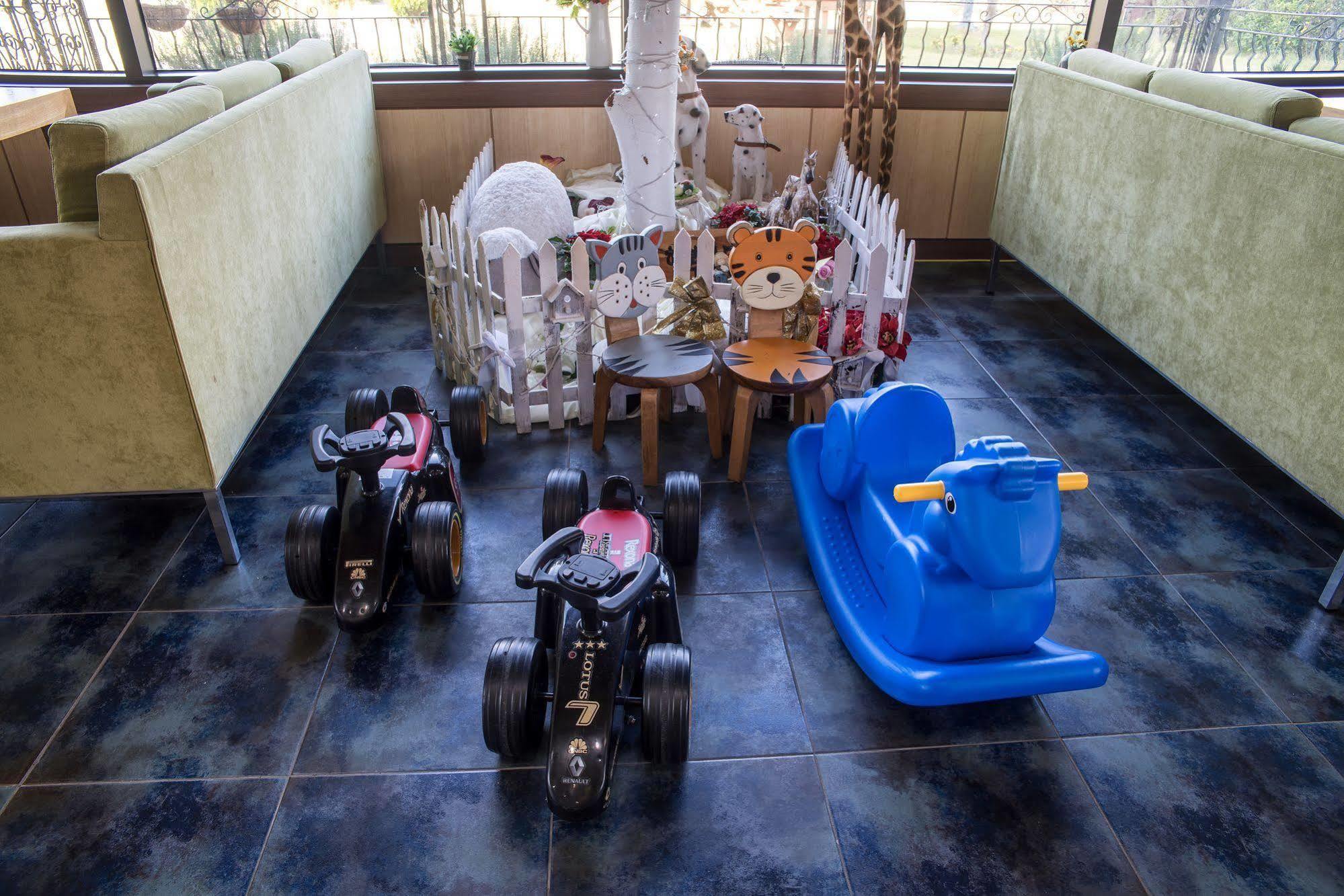 Famille Spa Resort Seogwipo Luaran gambar