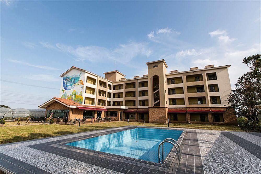 Famille Spa Resort Seogwipo Luaran gambar